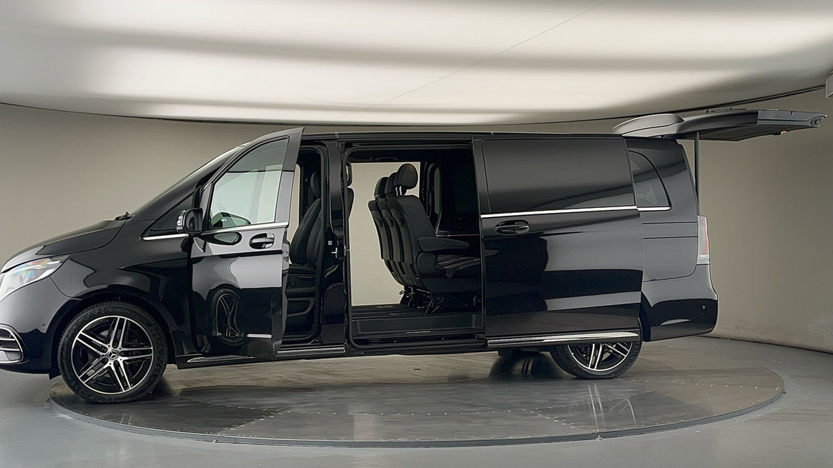 More views of Mercedes-Benz V Class