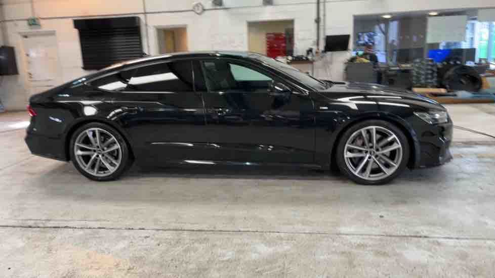 More views of Audi A7