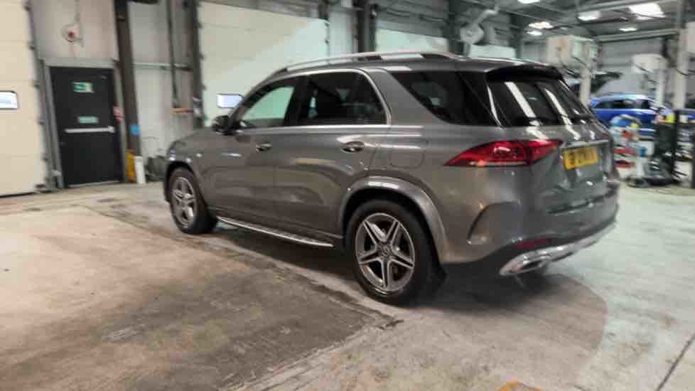 More views of Mercedes-Benz GLE