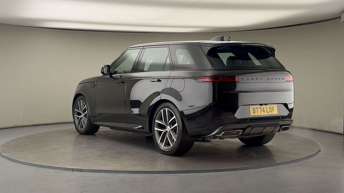 Land Rover Range Rover Sport Image 2