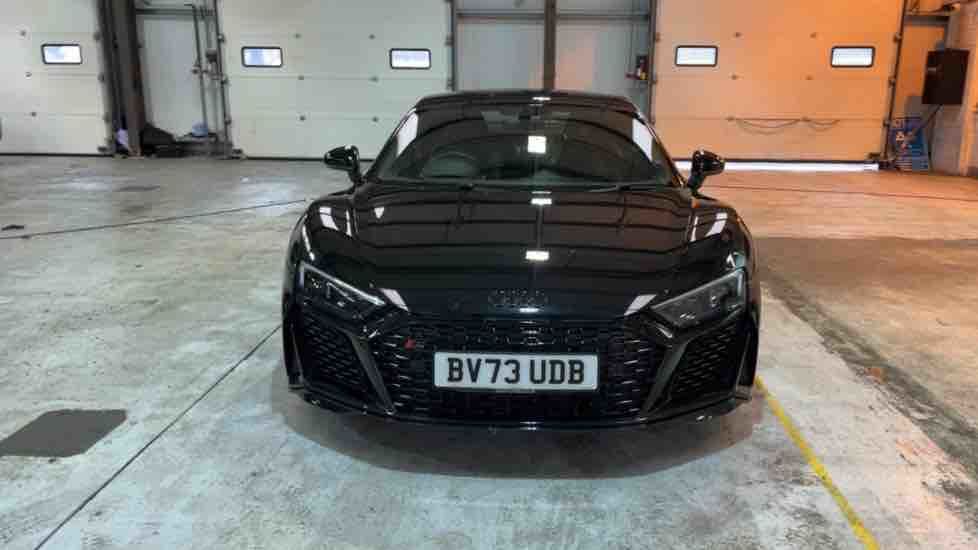 More views of Audi R8