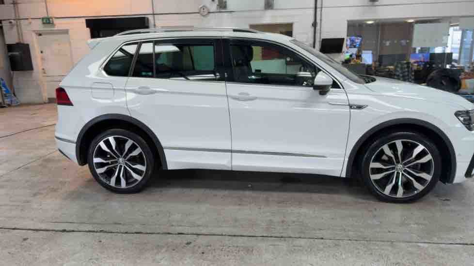 More views of Volkswagen Tiguan