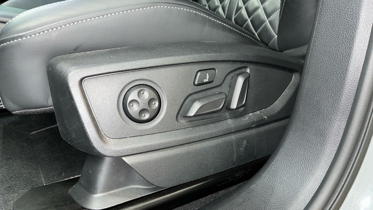Audi SQ5 Image 6