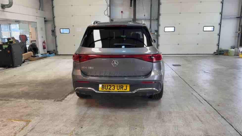 More views of Mercedes-Benz EQB