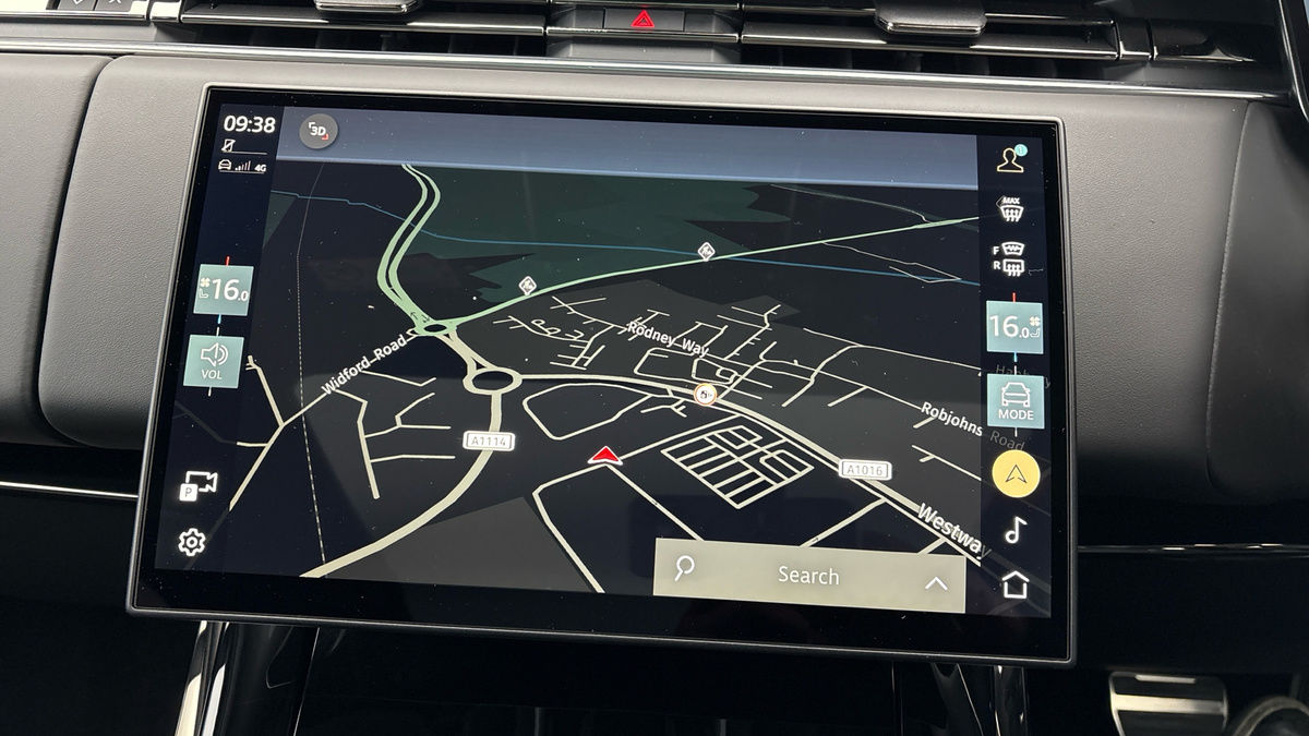 Land Rover Range Rover Sport Image 17