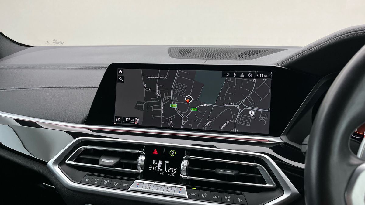 BMW X5 Image 17