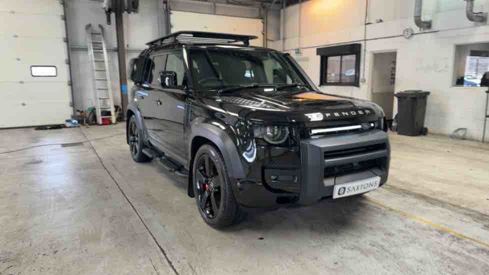 More views of Land Rover Defender 110