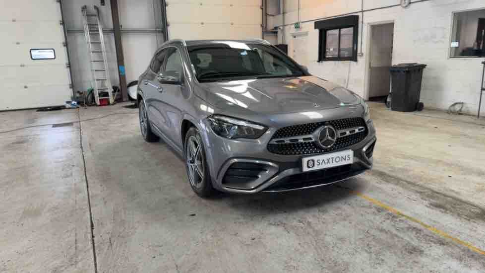 More views of Mercedes-Benz GLA