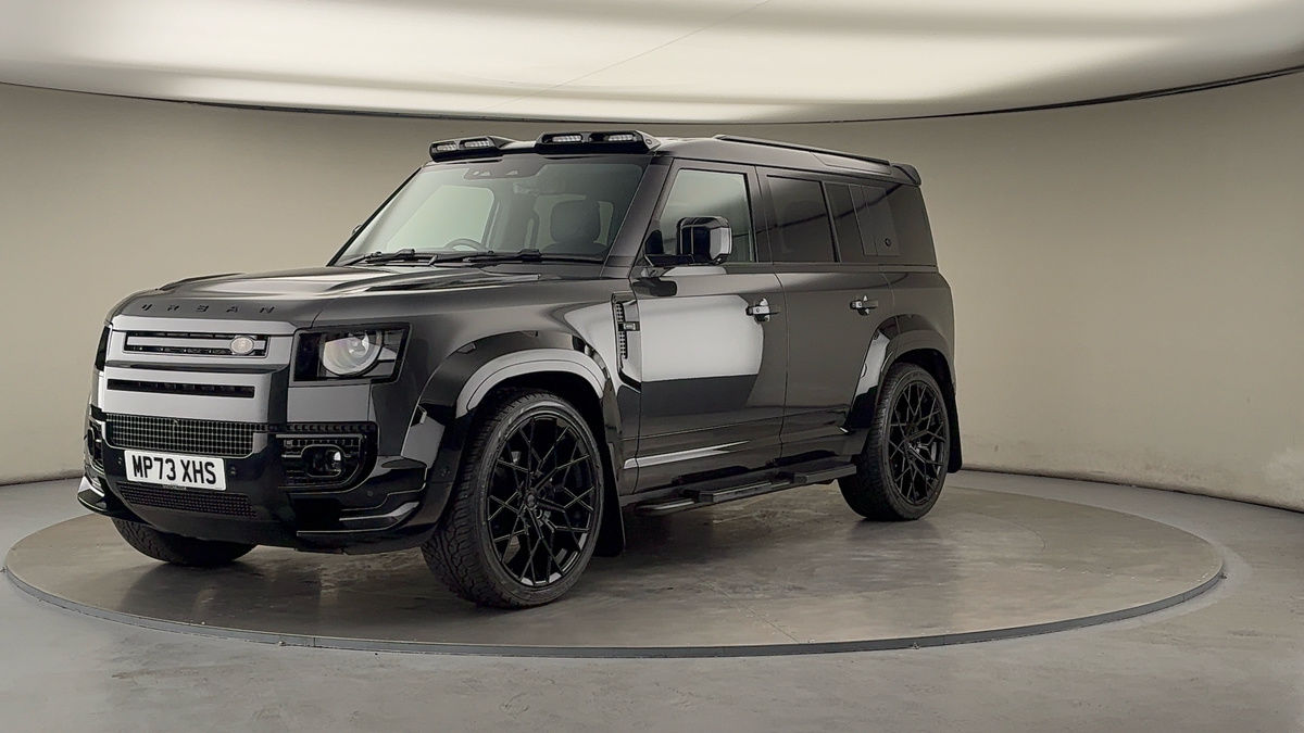 More views of Land Rover Defender 110