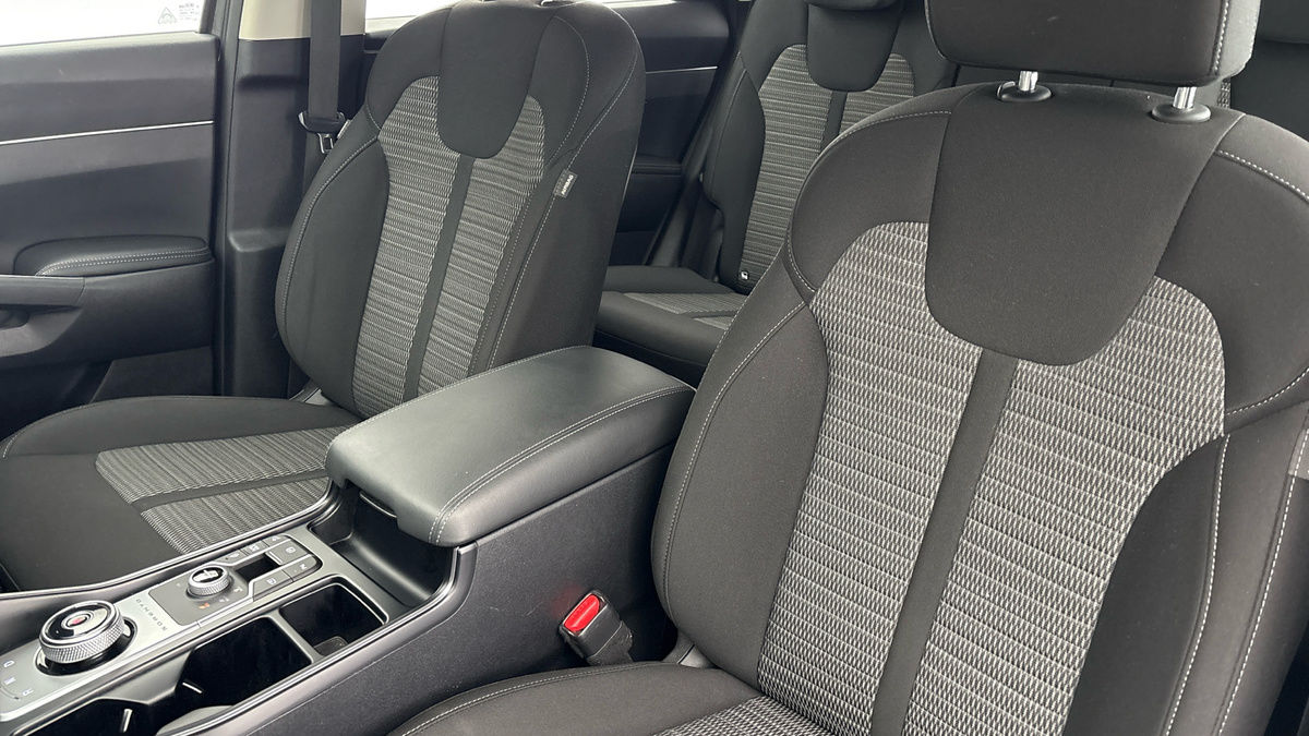 Kia Sorento Image 13