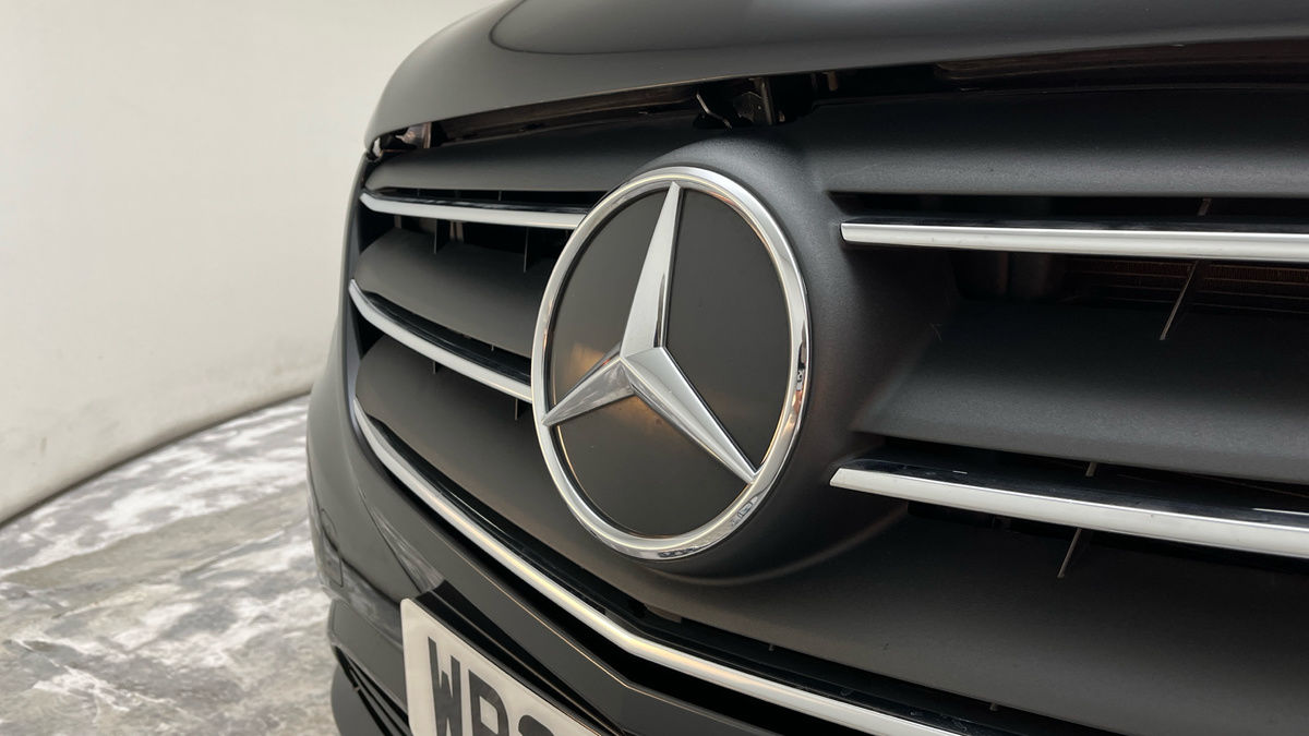 Mercedes-Benz Vito Image 24