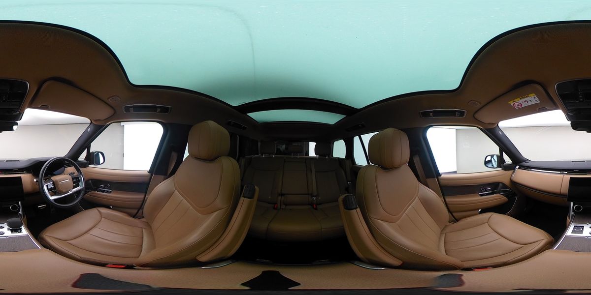 More views of Land Rover Range Rover