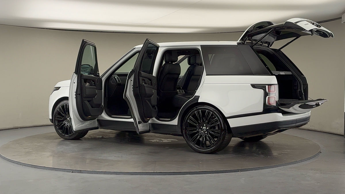 More views of Land Rover Range Rover
