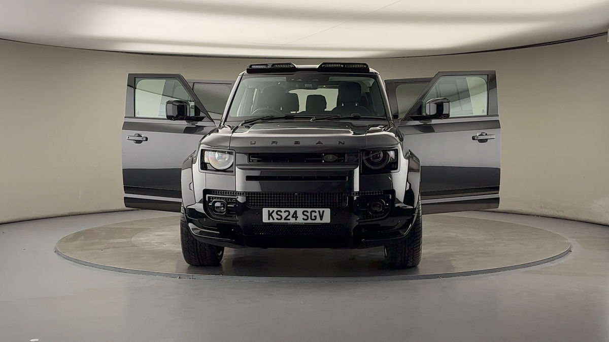 More views of Land Rover Defender 130