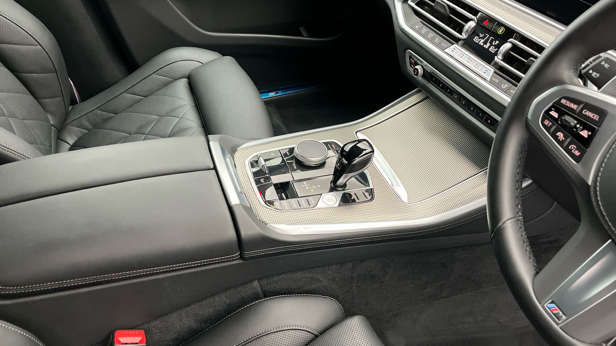 BMW X5 Image 18