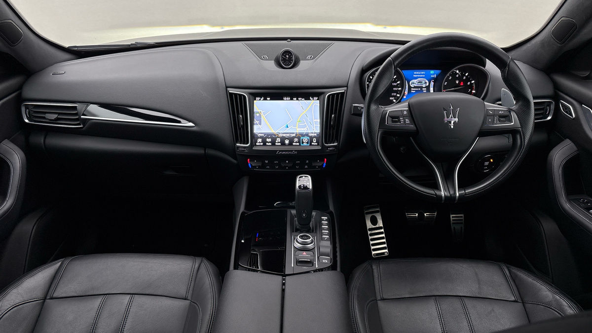 Maserati Levante Image 12