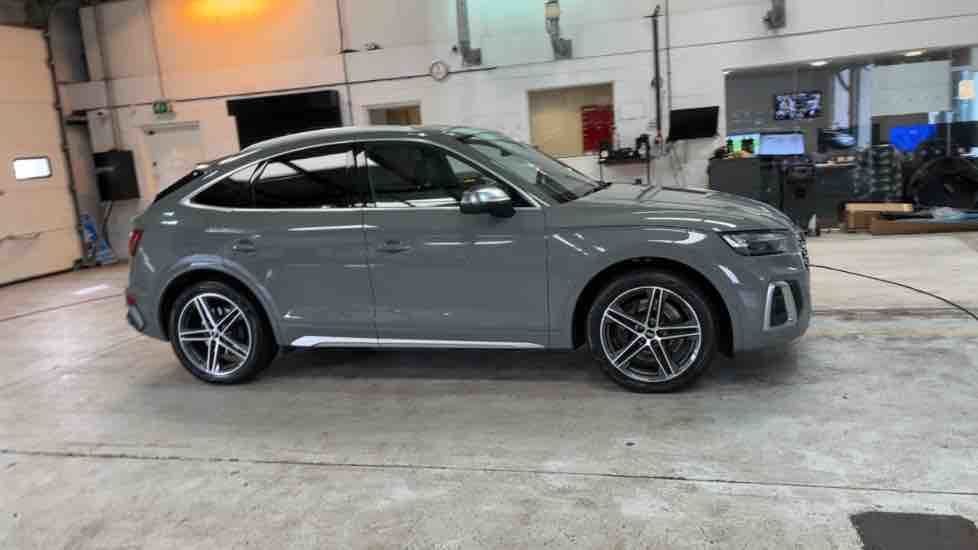 More views of Audi SQ5