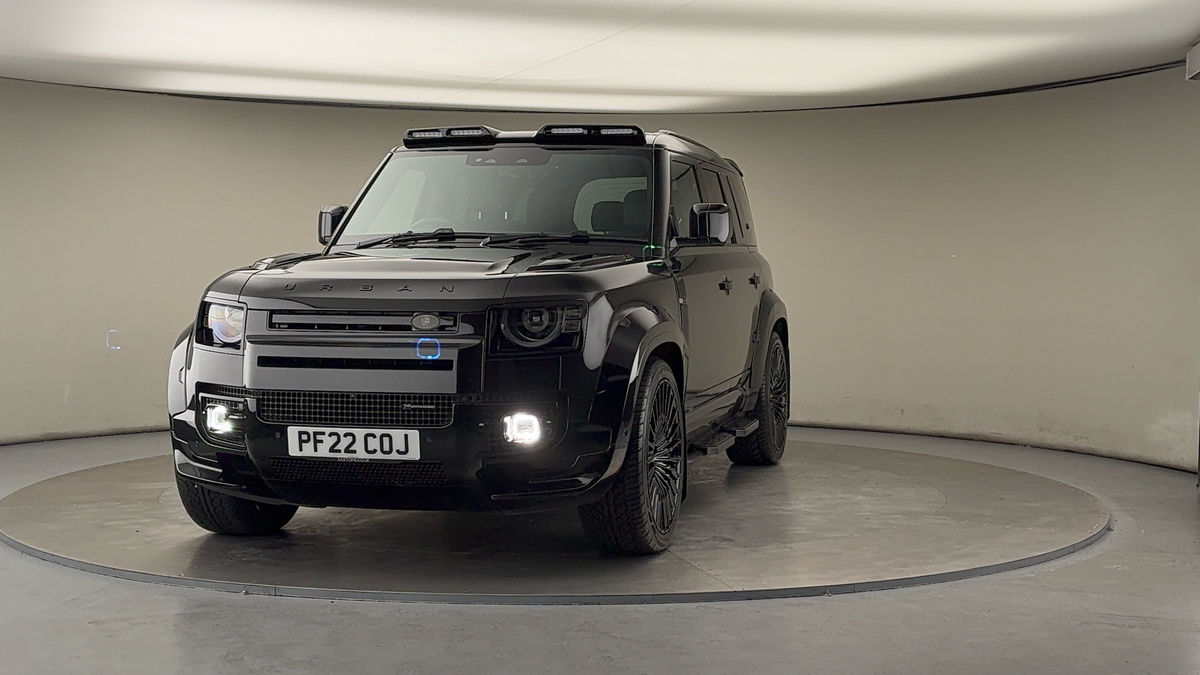 More views of Land Rover Defender 110