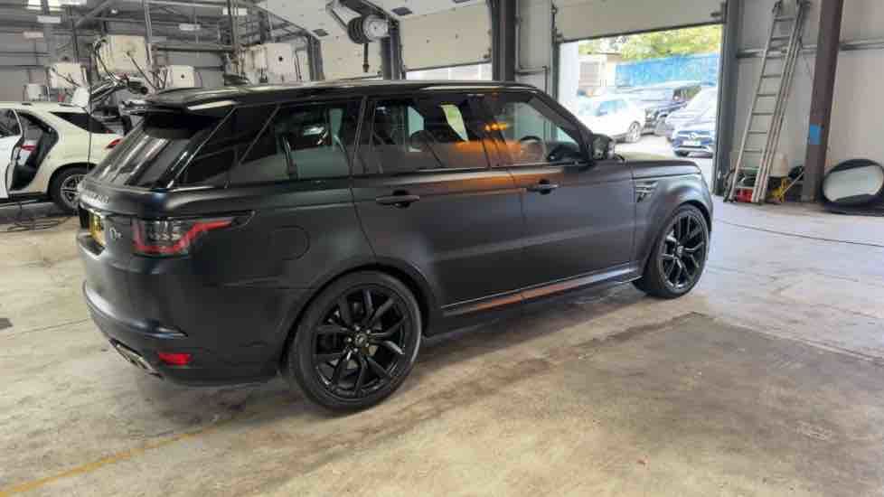 More views of Land Rover Range Rover Sport