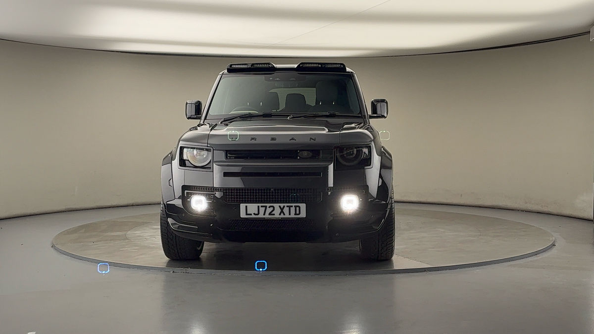 Land Rover Defender 130 Urban Image 3