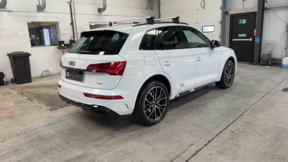 More views of Audi Q5