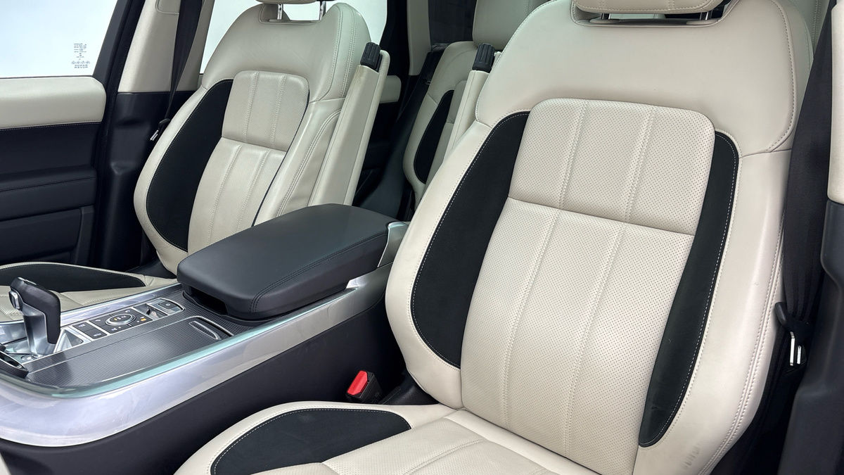 Land Rover Range Rover Sport Image 13