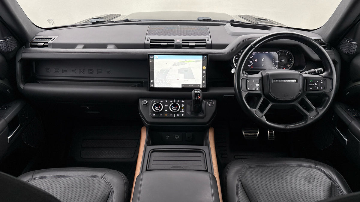 Land Rover Defender 90 Urban Image 12