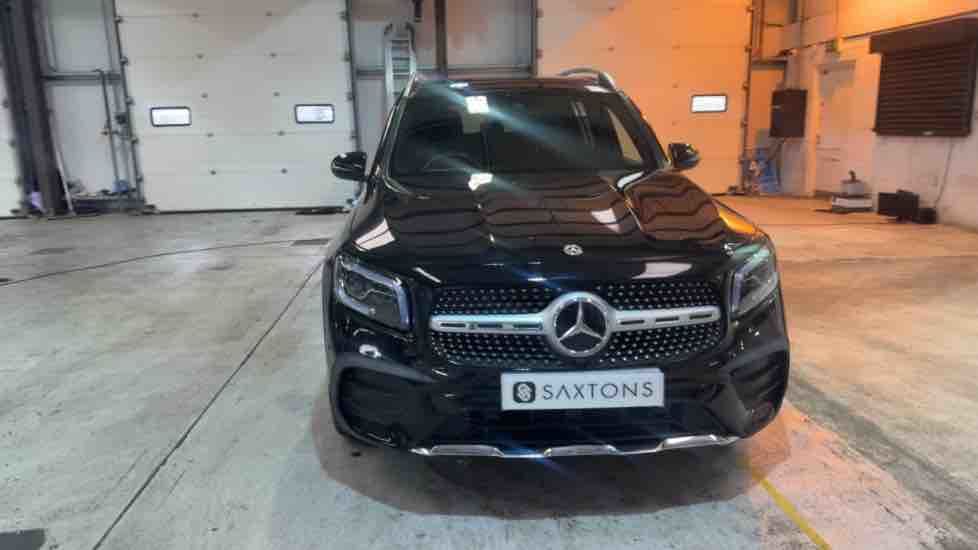 More views of Mercedes-Benz GLB