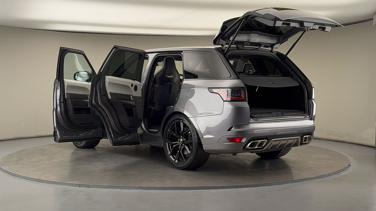 More views of Land Rover Range Rover Sport