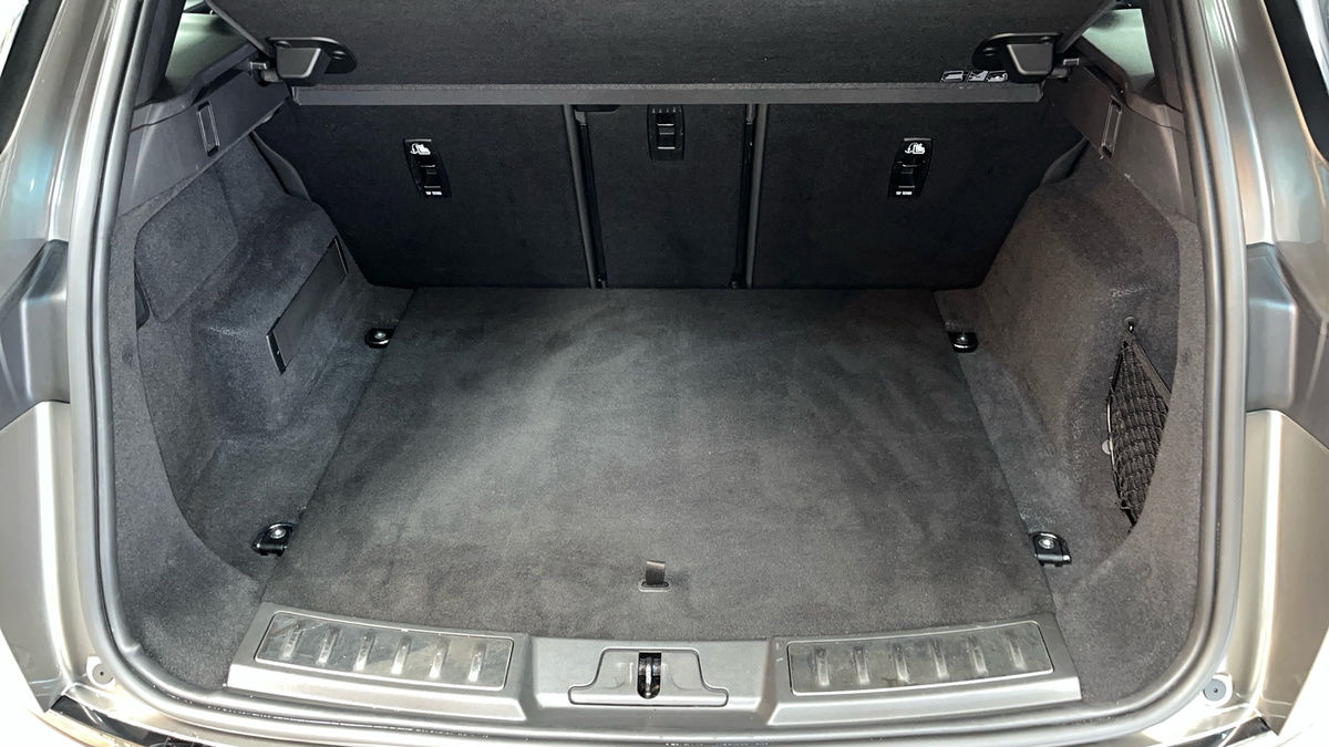 Land Rover Range Rover Evoque Image 11