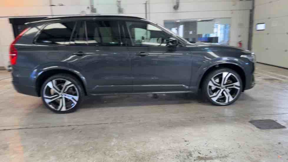 More views of Volvo XC90