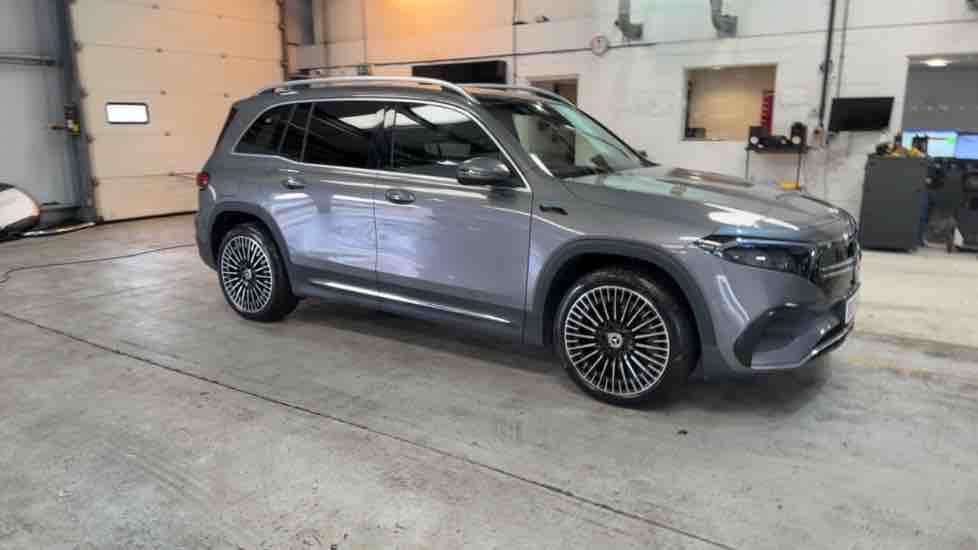 More views of Mercedes-Benz EQB