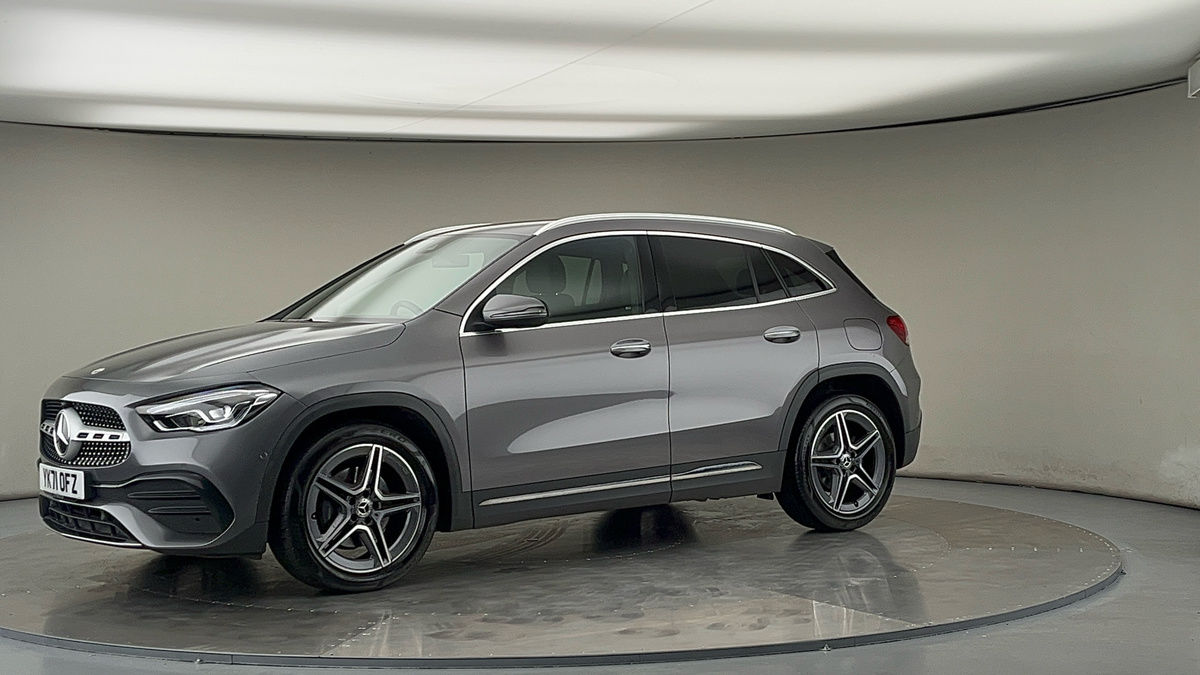 More views of Mercedes-Benz GLA