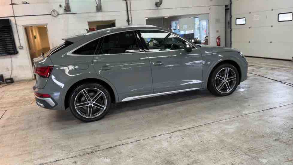 More views of Audi SQ5
