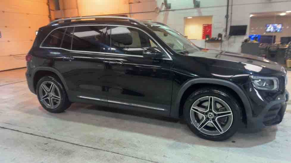 More views of Mercedes-Benz GLB