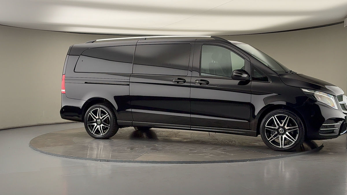 More views of Mercedes-Benz V Class