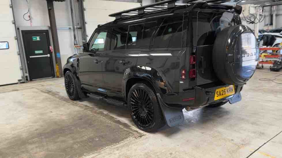 More views of Land Rover Defender 110