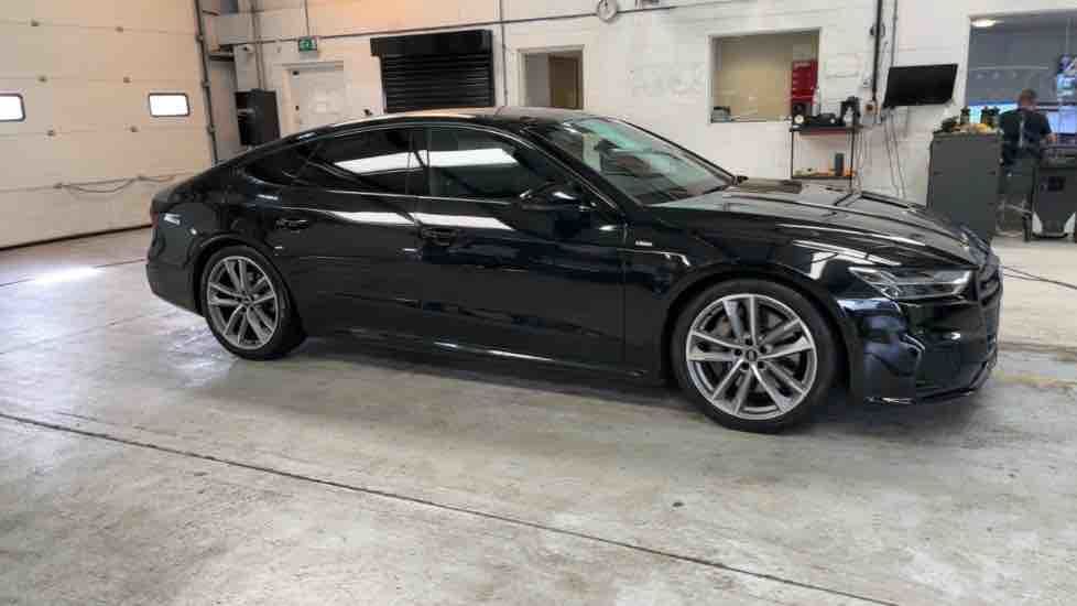 More views of Audi A7