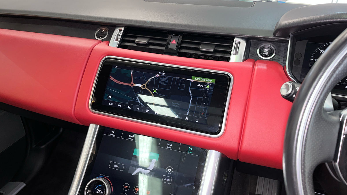 Land Rover Range Rover Sport Image 17