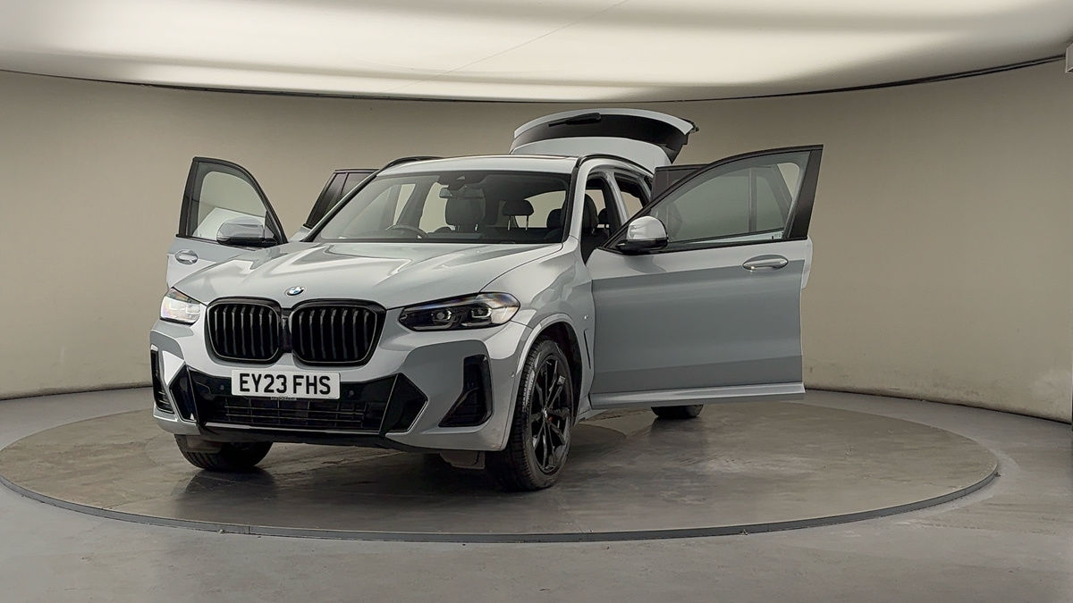 More views of BMW X3