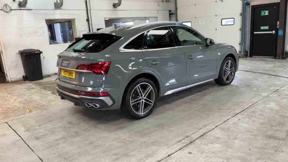 More views of Audi SQ5