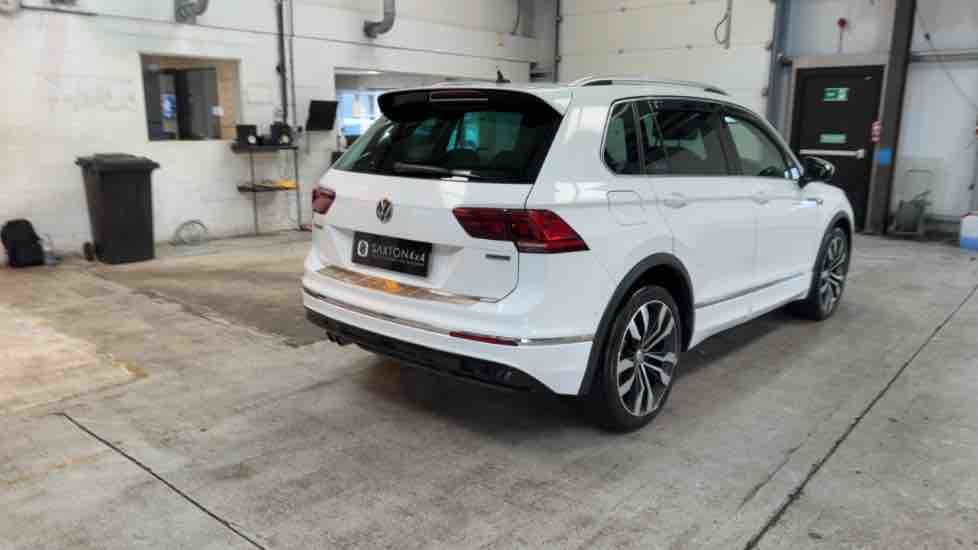 More views of Volkswagen Tiguan