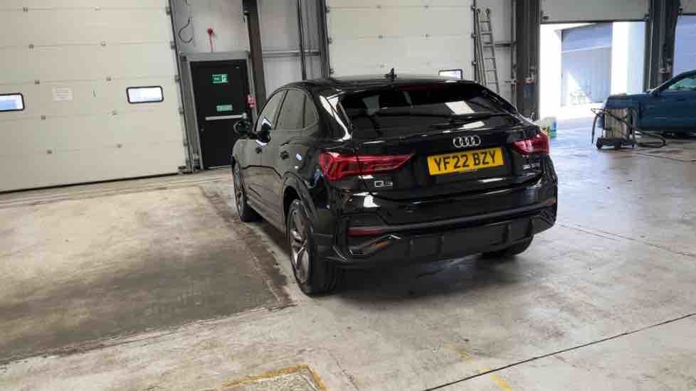 More views of Audi Q3
