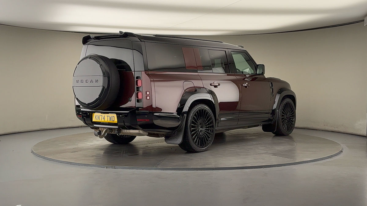 More views of Land Rover Defender 130