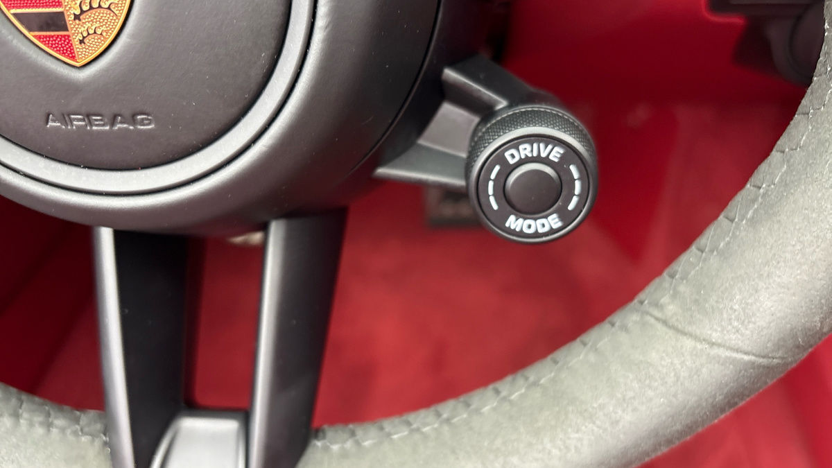 Porsche 911 Image 27