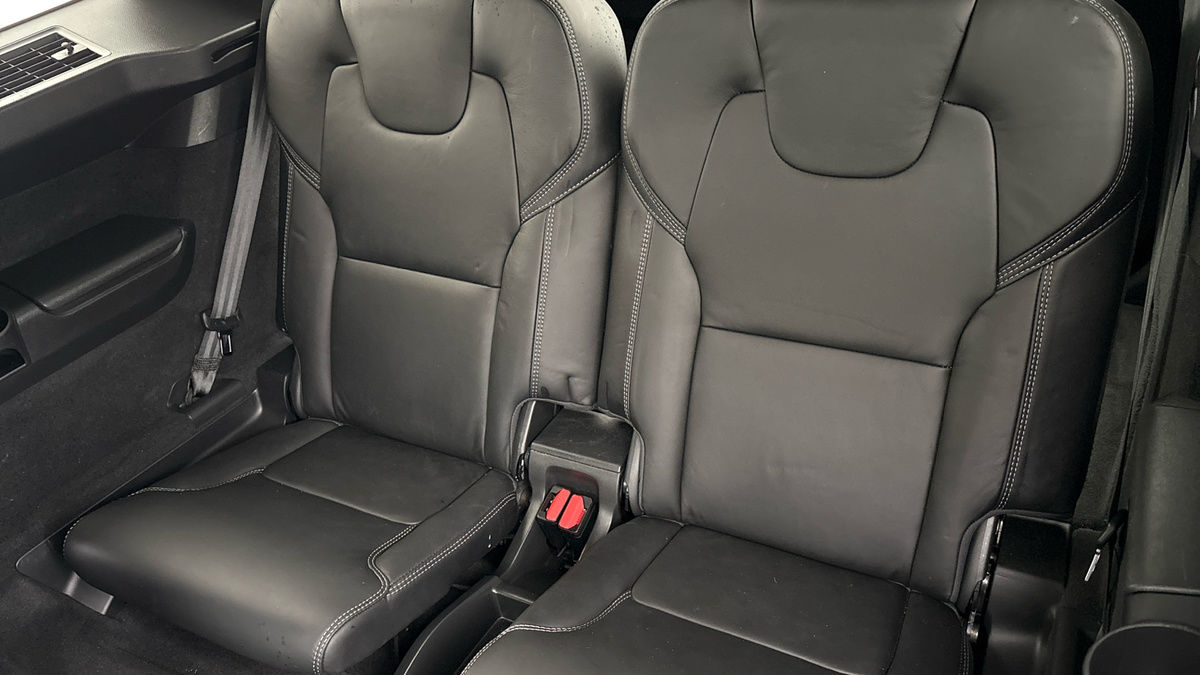 Volvo XC90 Image 25