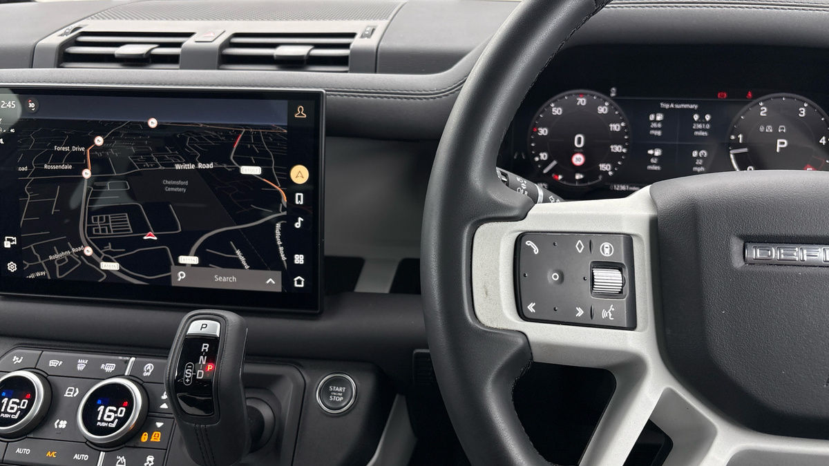 Land Rover Defender 110 Urban Image 13