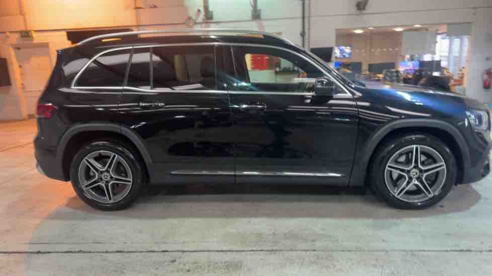 More views of Mercedes-Benz GLB
