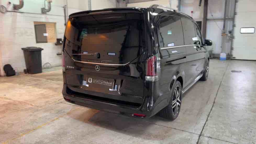 More views of Mercedes-Benz V Class