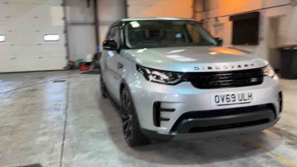 More views of Land Rover Discovery